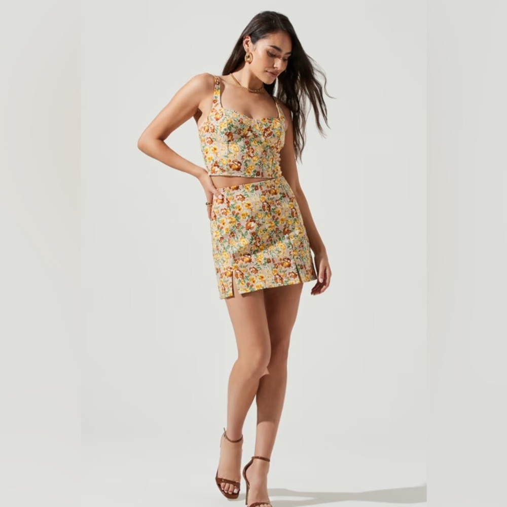Astr Monet Floral Double Slit Mini Skirt XS